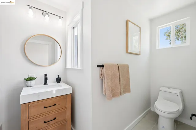 $1,029,000 | 959 Kains Avenue, Albany, CA 94706