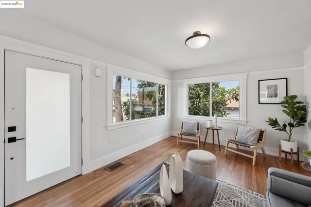 $1,029,000 | 959 Kains Avenue, Albany, CA 94706