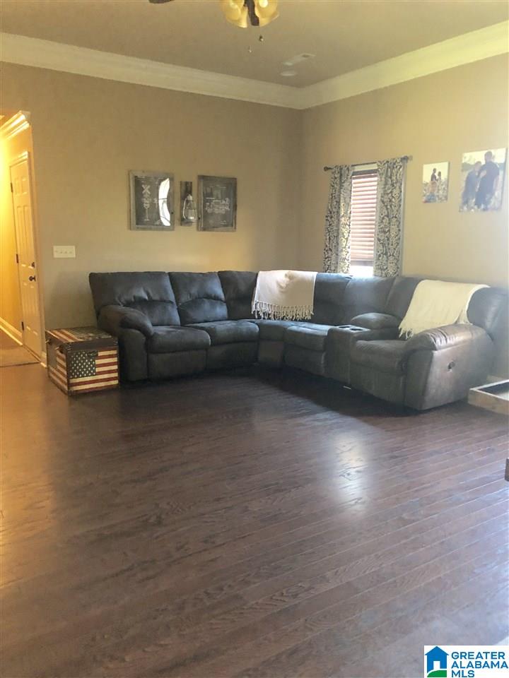140 Sara Lane Clanton, AL 35045 - Photo 5 of 19
