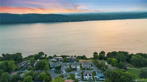 $750,000 | 11 Fairlawn Avenue, Dobbs Ferry, NY 10522
