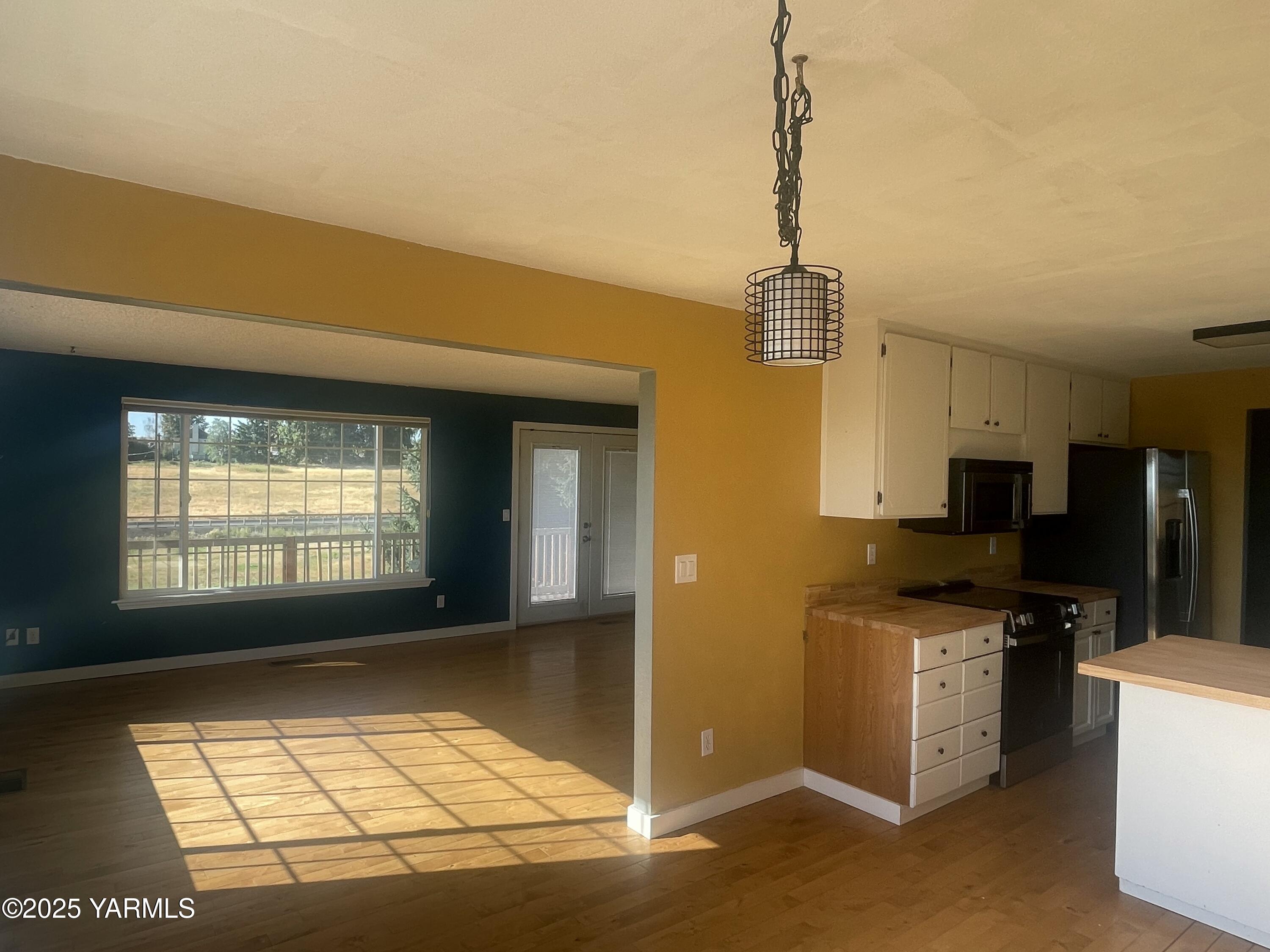 1602 Stein Road Yakima, WA 98908 - Photo 12 of 40 IMG_4238