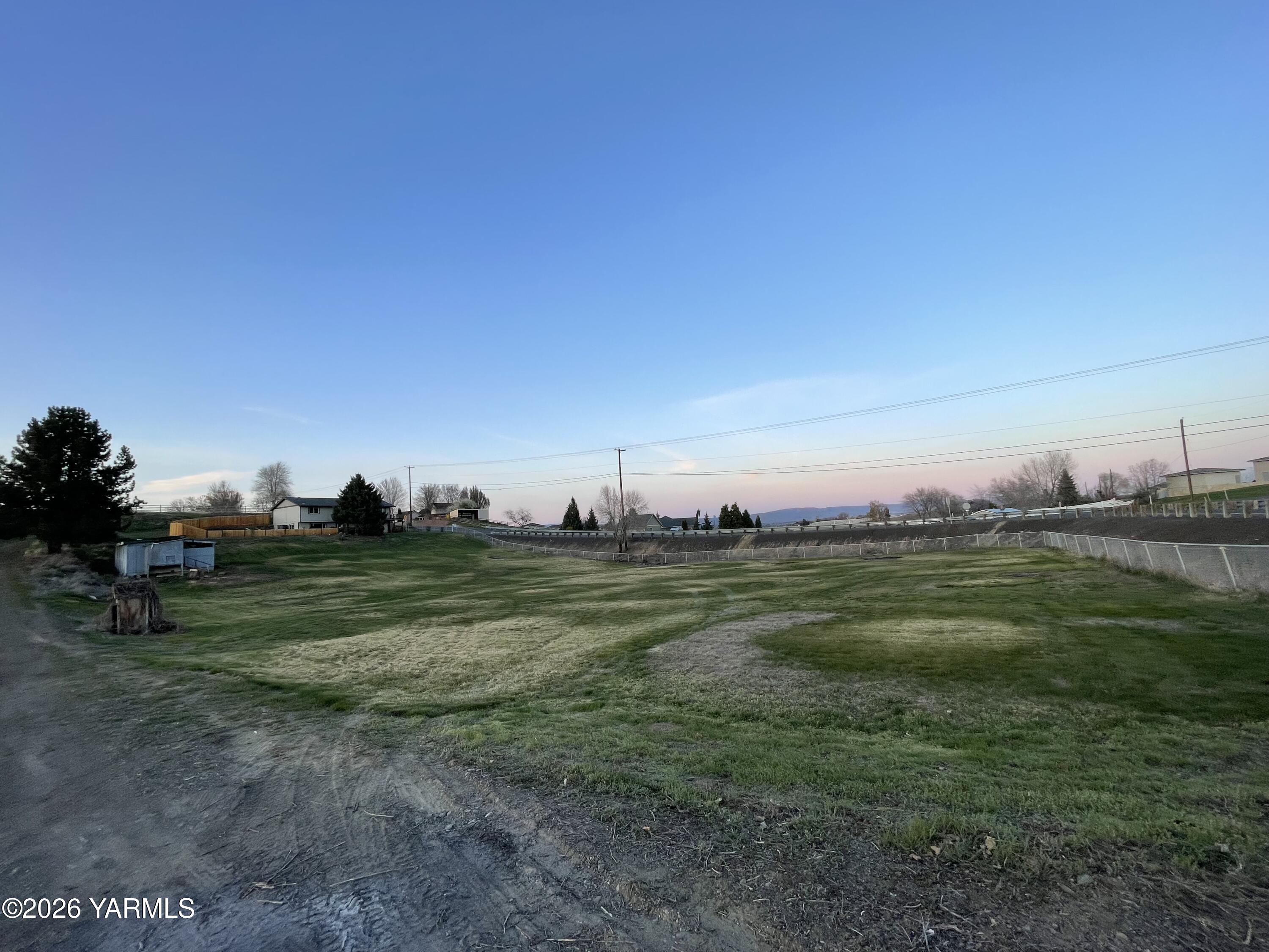 1602 Stein Road Yakima, WA 98908 - Photo 39 of 40 IMG_4971
