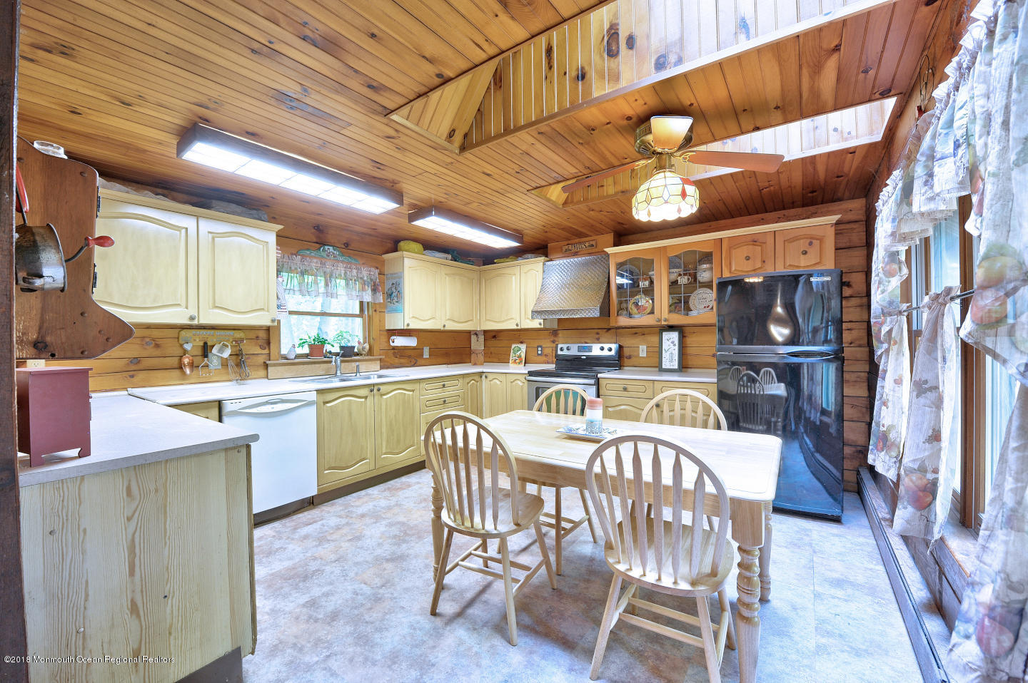 133 Breza Road Robbinsville, NJ 08691 - Photo 10 of 32 BREZA 21