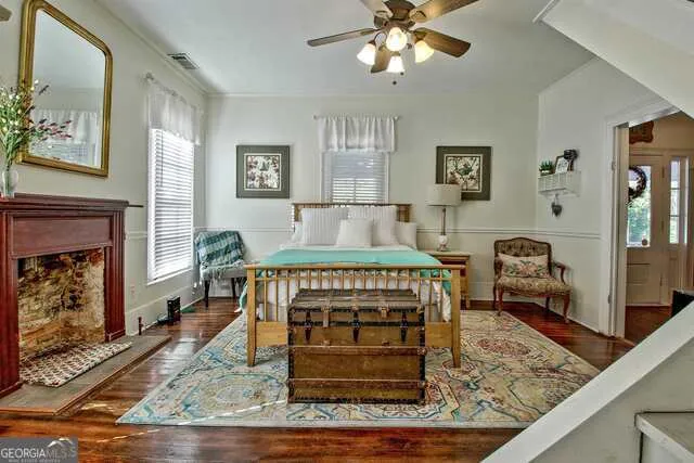 $2,500 | 135 Glynn Street North, Fayetteville, GA 30214