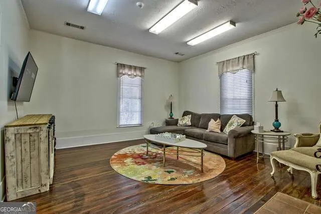 $2,500 | 135 Glynn Street North, Fayetteville, GA 30214