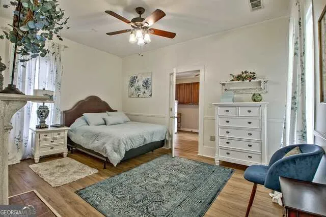 $2,500 | 135 Glynn Street North, Fayetteville, GA 30214