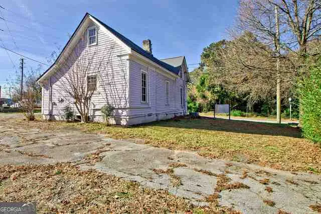 $2,500 | 135 Glynn Street North, Fayetteville, GA 30214