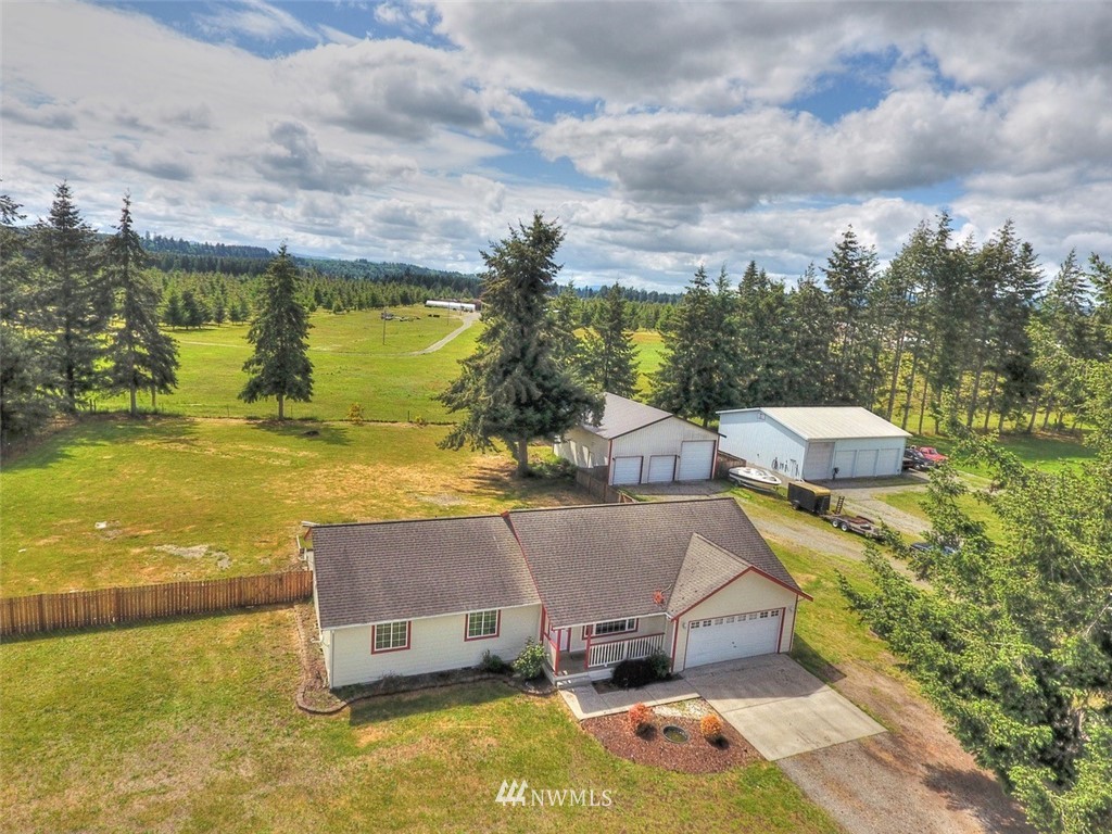 7811 196th Lane Southwest Rochester, WA 98579 - Photo 2 of 25