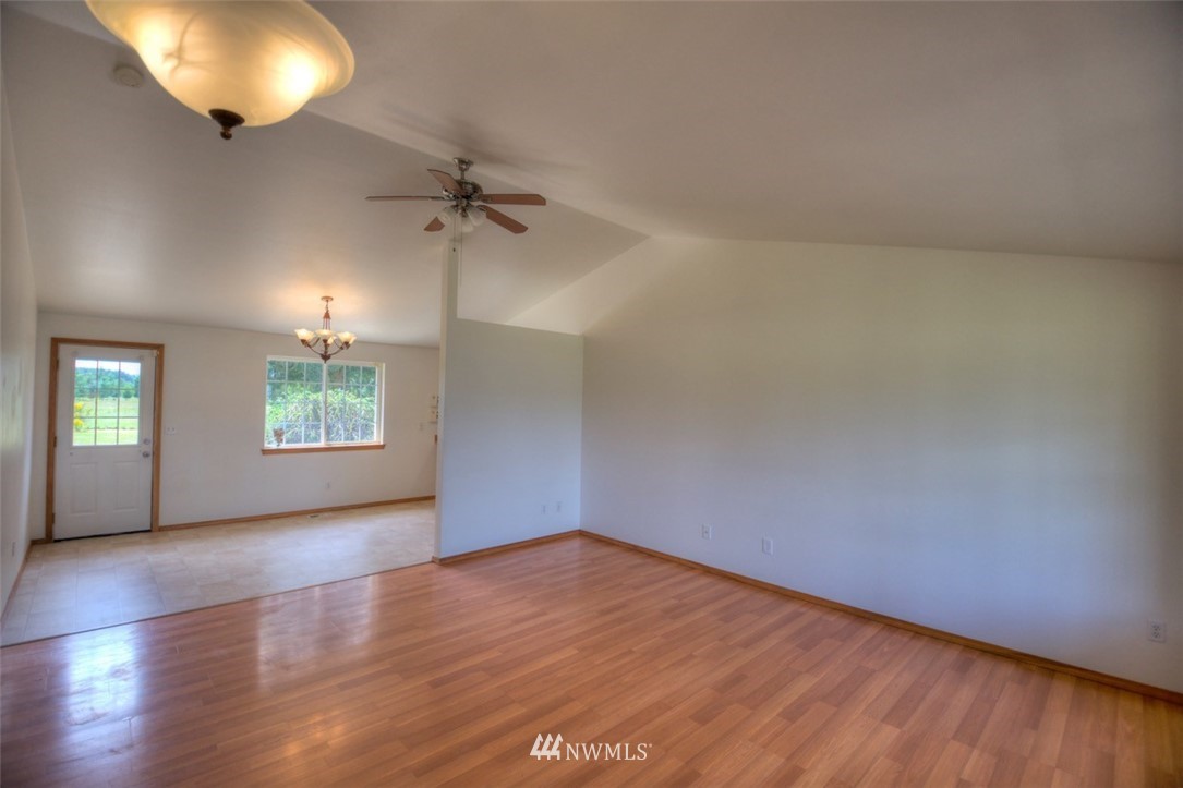 7811 196th Lane Southwest Rochester, WA 98579 - Photo 10 of 25