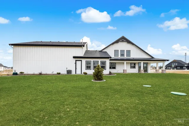$1,070,000 | 15380 Juniperwood Drive, Caldwell, ID 83607