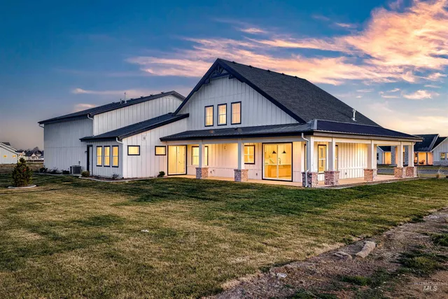 $1,070,000 | 15380 Juniperwood Drive, Caldwell, ID 83607