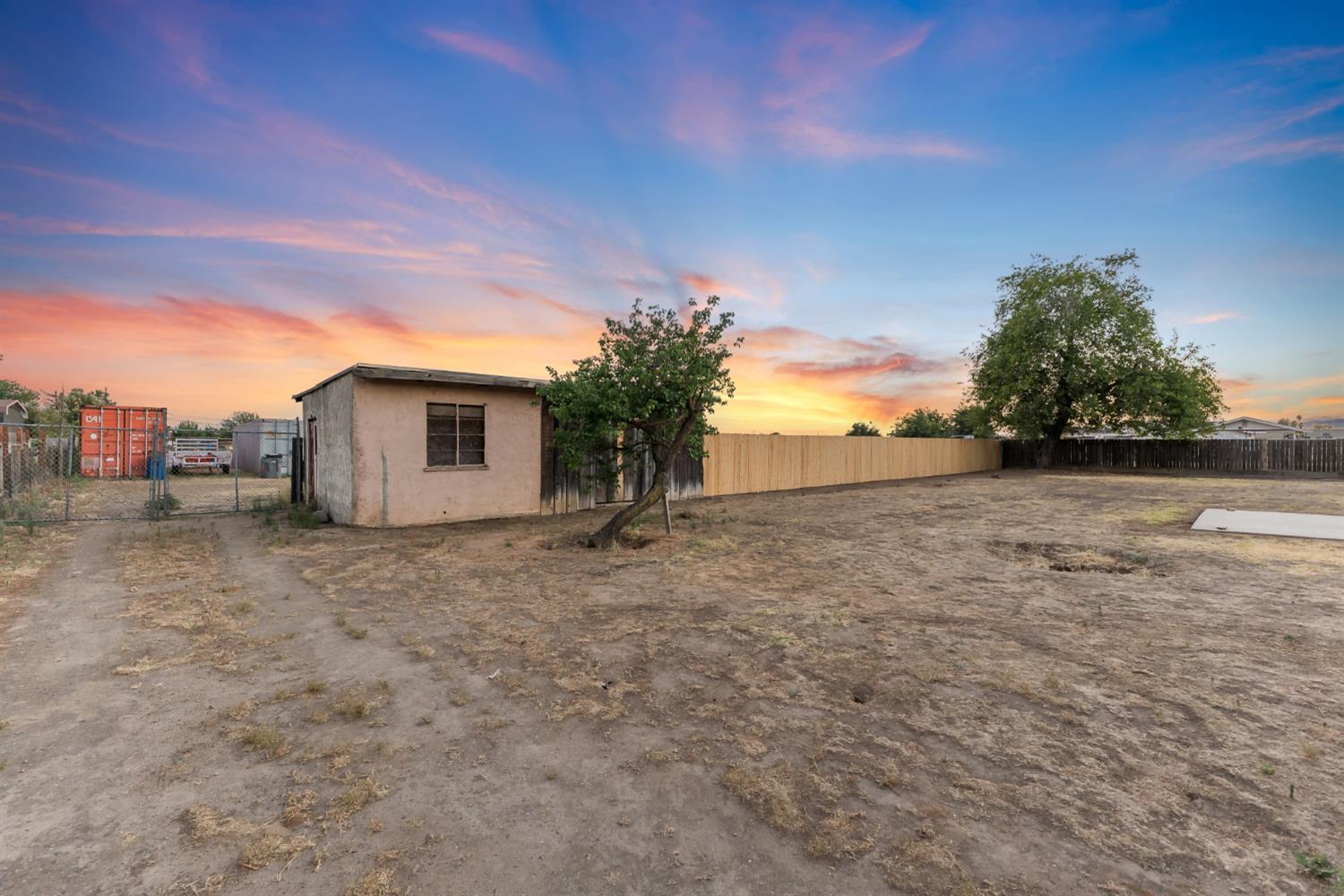 4730 East Richert Avenue Fresno, CA 93726 - Photo 23 of 26