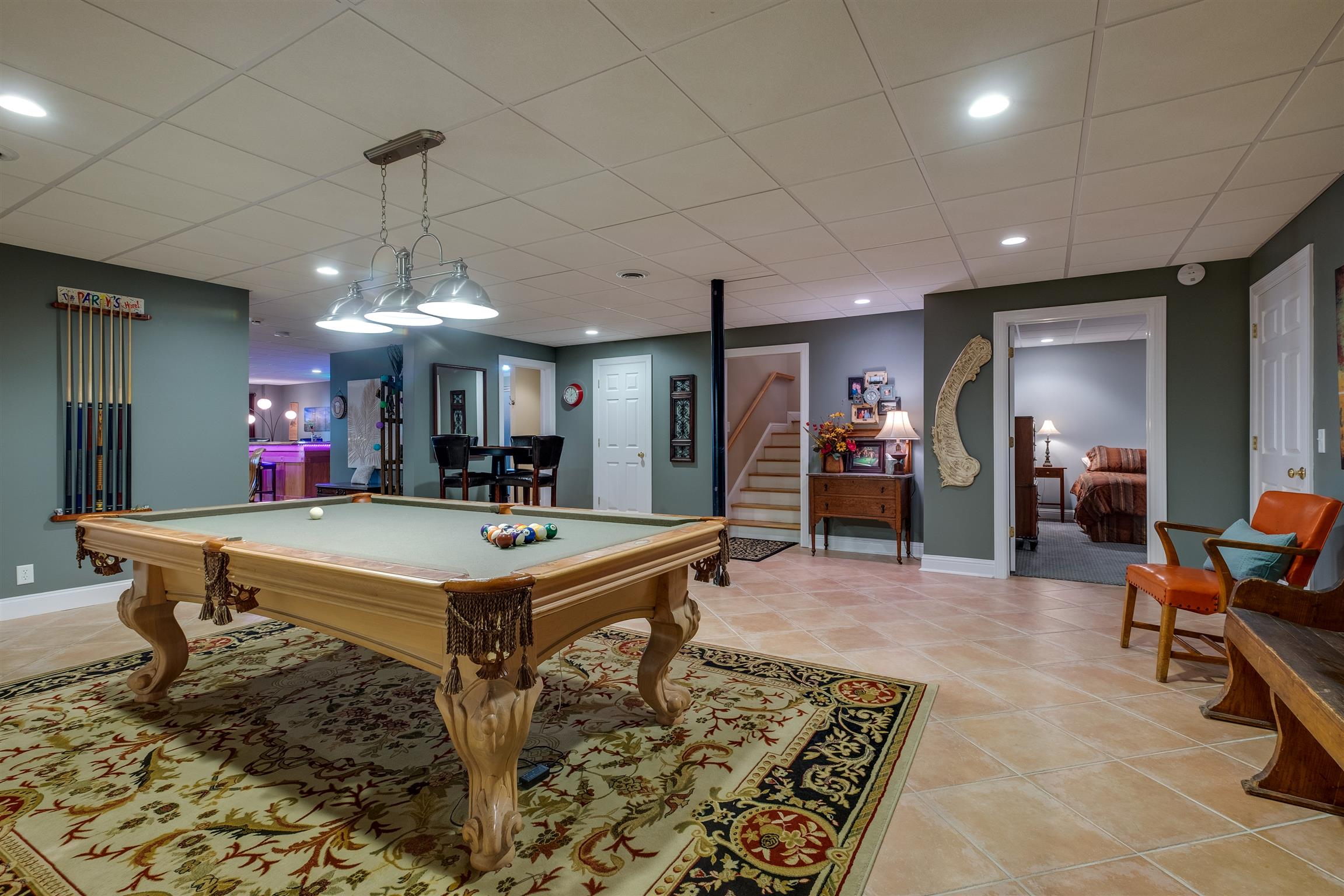 7446 River Rd Pike Nashville, TN 37209 - Photo 21 of 30 a room with lots of table and chairs