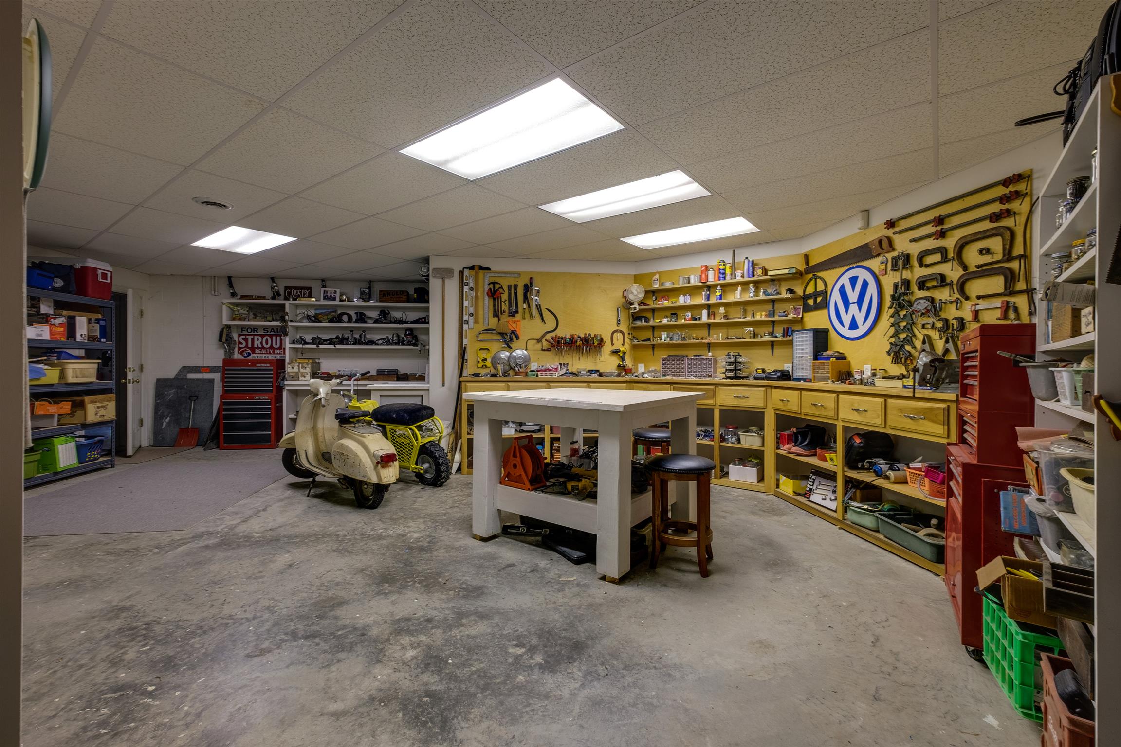 7446 River Rd Pike Nashville, TN 37209 - Photo 25 of 30 a view of store room with furniture