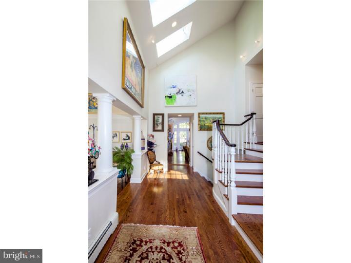 541 Sprague Road Penn Valley, PA 19072 - Photo 2 of 24 Foyer