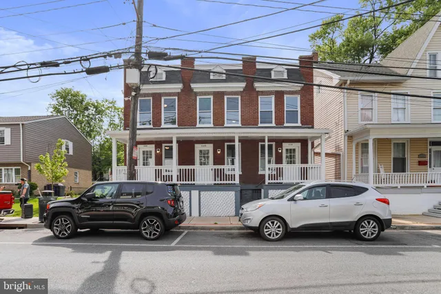 $1,000 | 440 Jonathan Street, Unit A, Hagerstown, MD 21740