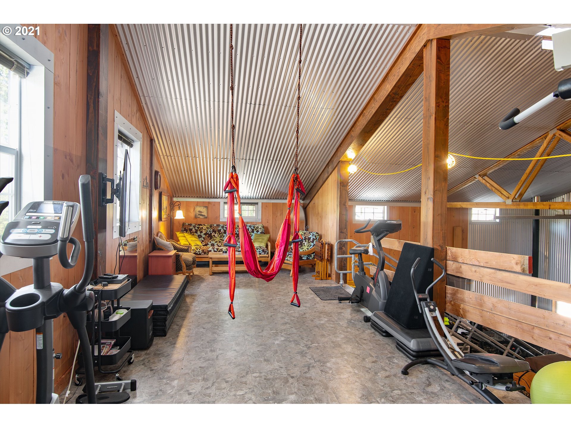 19887 South Mosier Road Oregon City, OR 97045 - Photo 17 of 22 a view of a room with gym equipment
