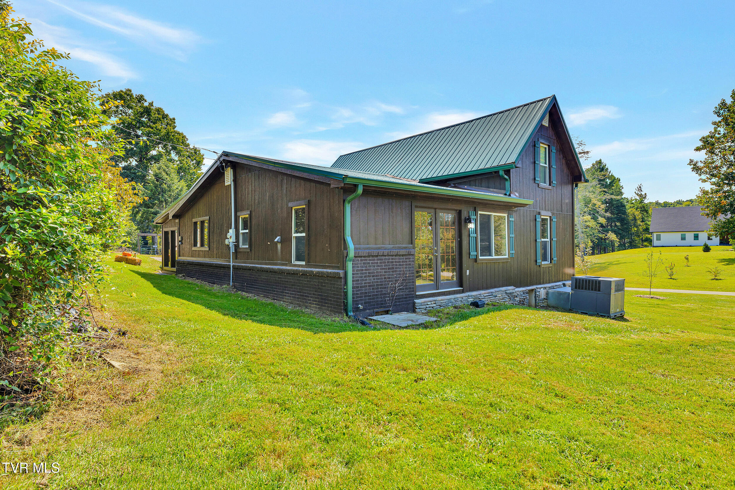 355 Jay Fanning Road Afton, TN 37616 - Photo 43 of 49 40_18