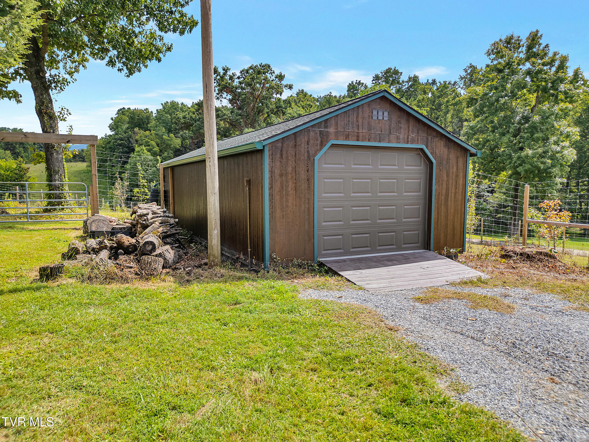 355 Jay Fanning Road Afton, TN 37616 - Photo 45 of 49 36_02