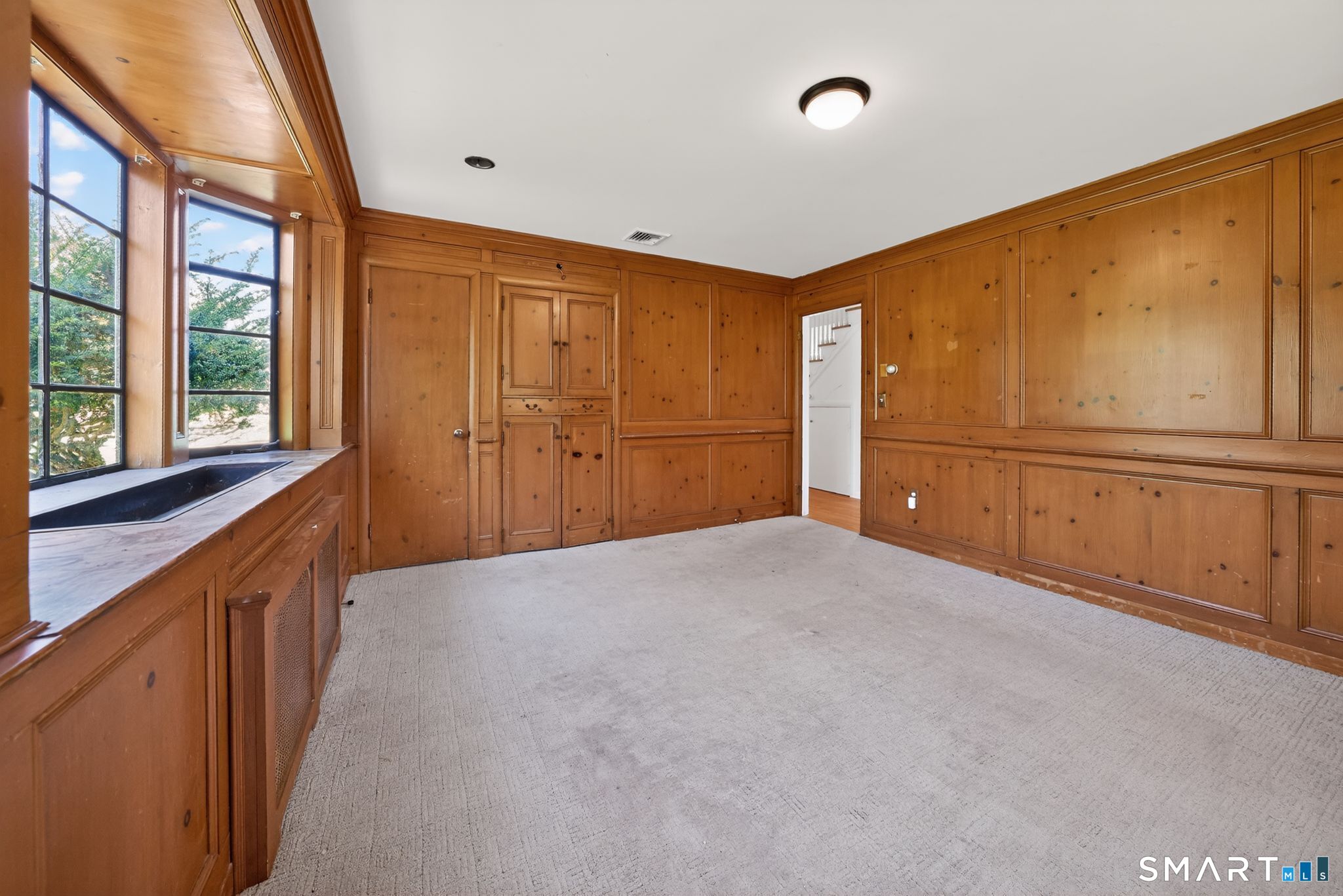 103 Ansonia Road Woodbridge, CT 06525 - Photo 14 of 32