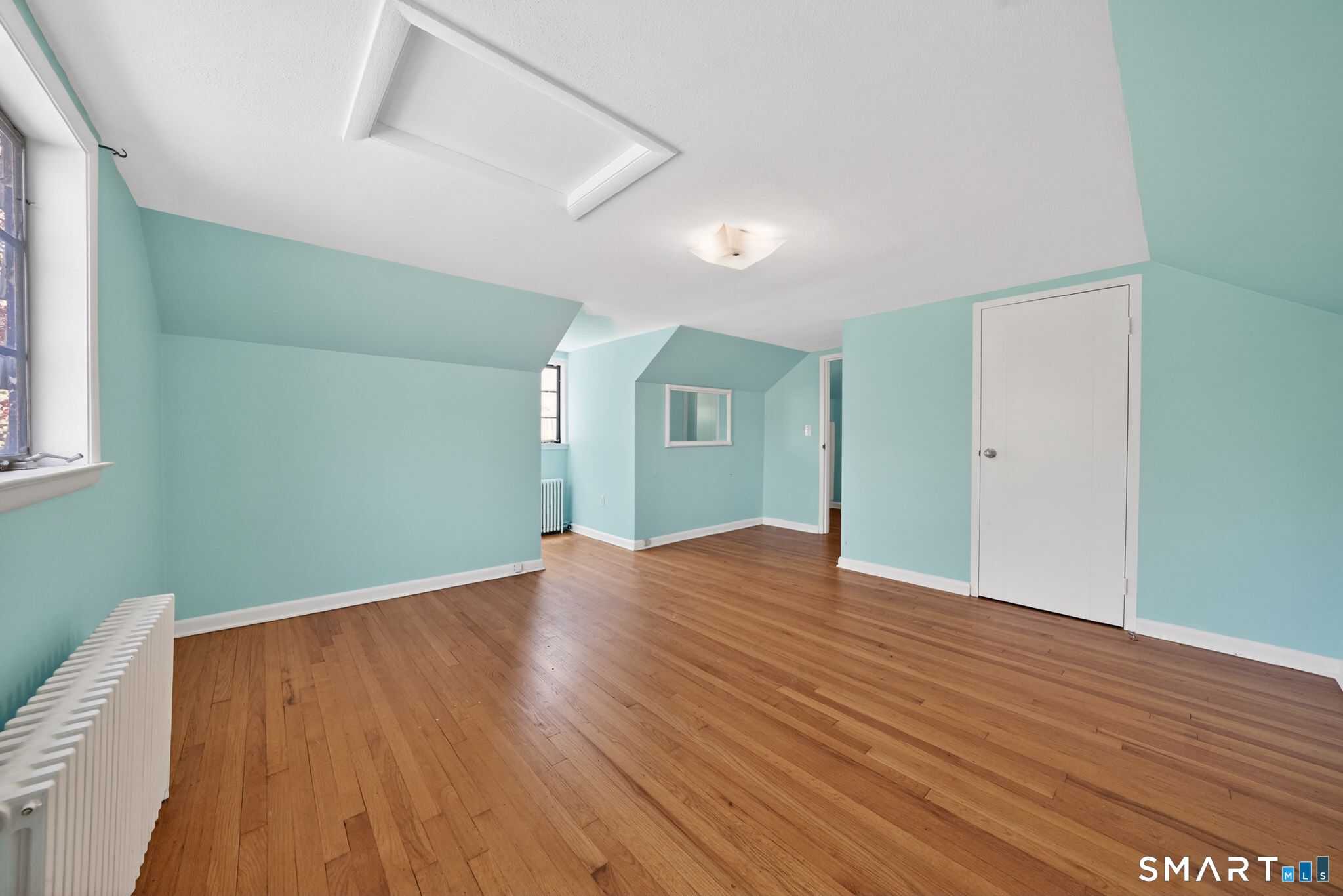 103 Ansonia Road Woodbridge, CT 06525 - Photo 23 of 32