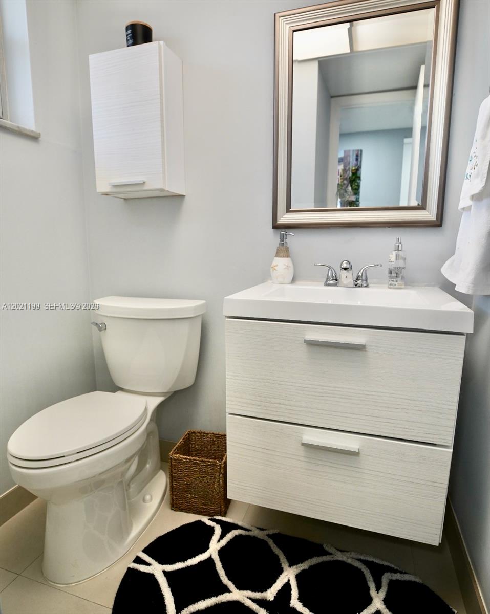 251 Berkley Road, Unit 209 Hollywood, FL 33024 - Photo 6 of 13