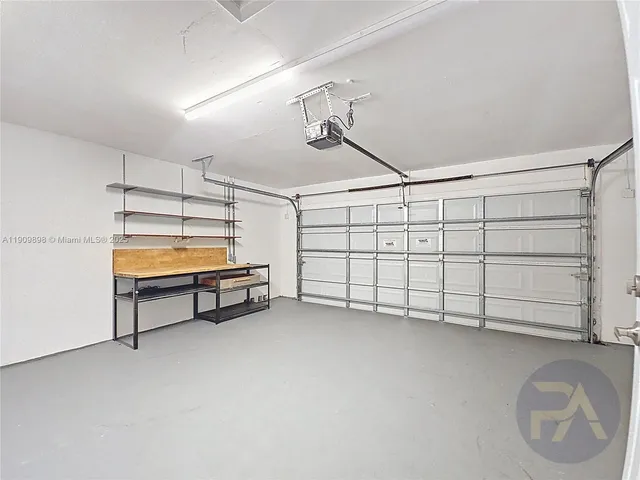a view of a garage room