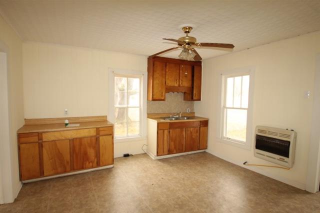 185 Brighton Road Flintville, TN 37335 - Photo 8 of 10 Very spacious kitchen.
