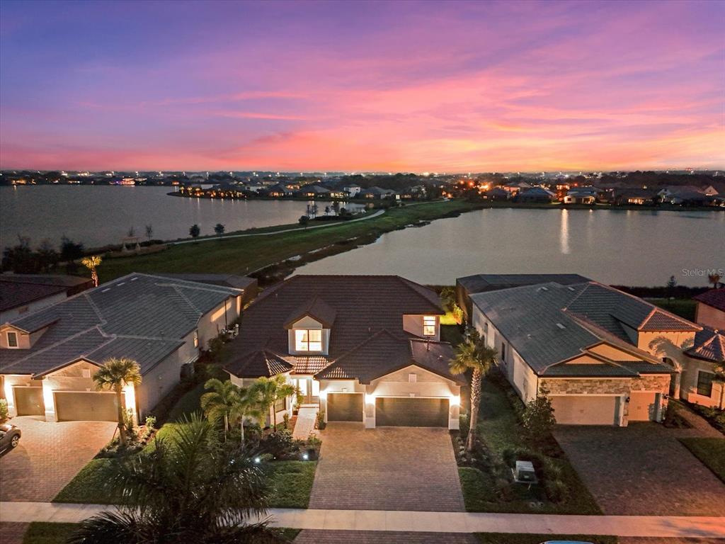 7889 Mainsail Lane, Sarasota, FL 34240 Compass