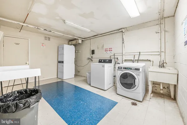 $1,850 | 5204 Newton Street, Unit 304, Bladensburg, MD 20710