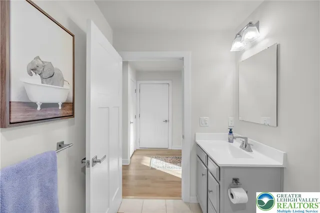 $448,500 | 4211 Mimosa Lane, Whitehall, PA 18052