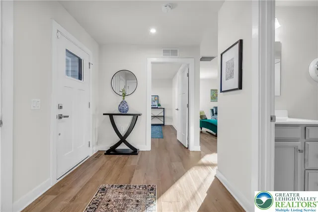 $448,500 | 4211 Mimosa Lane, Whitehall, PA 18052