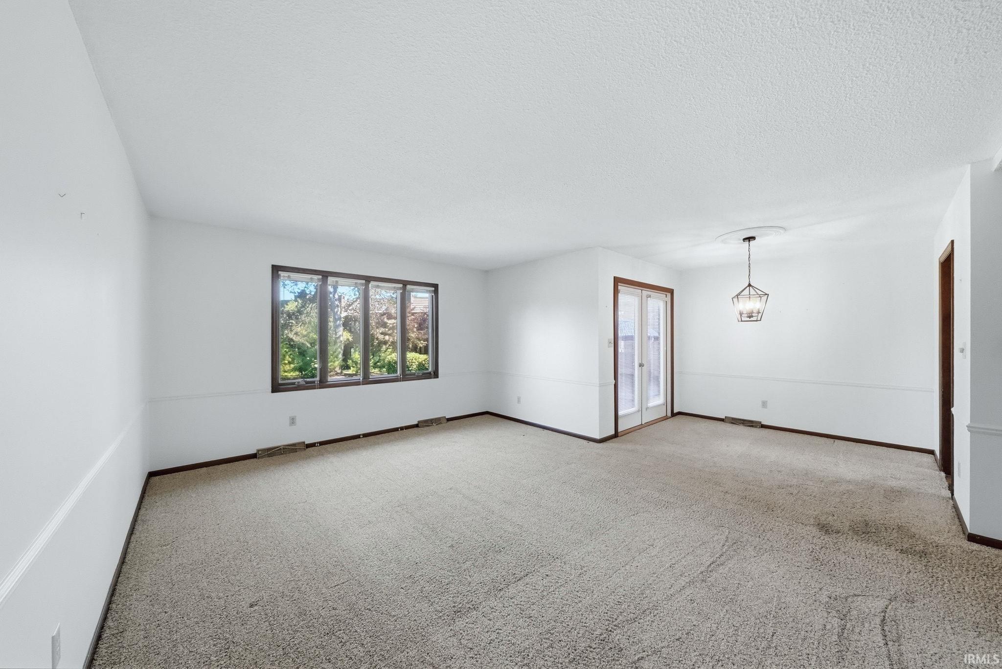 6669 Quail Ridge Lane Fort Wayne, IN 46804 - Photo 6 of 44