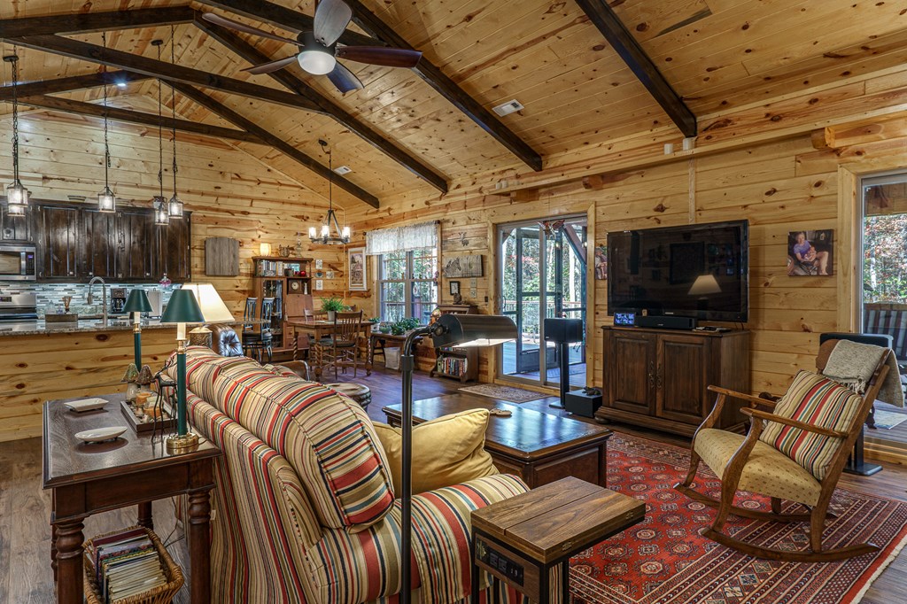 110 Rustic Pne Ridge Murphy, NC 28906 - Photo 9 of 47