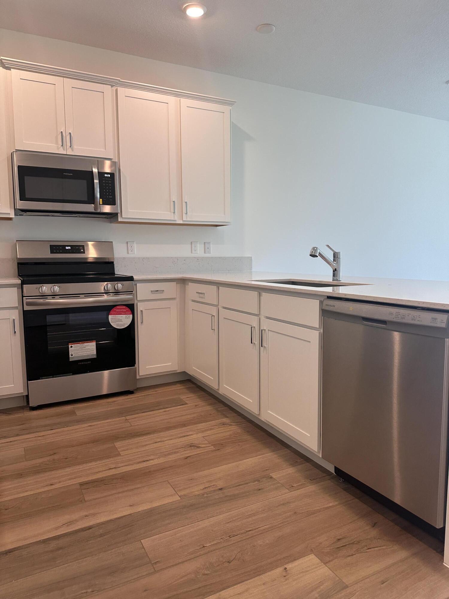 13776 Hero Path Delray Beach, FL 33484 - Photo 26 of 55 59