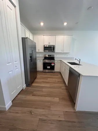 $3,300 | 13776 Hero Path, Delray Beach, FL 33484