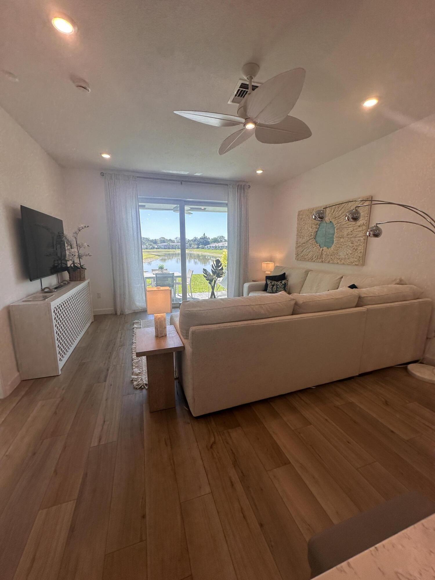 13776 Hero Path Delray Beach, FL 33484 - Photo 33 of 55 99