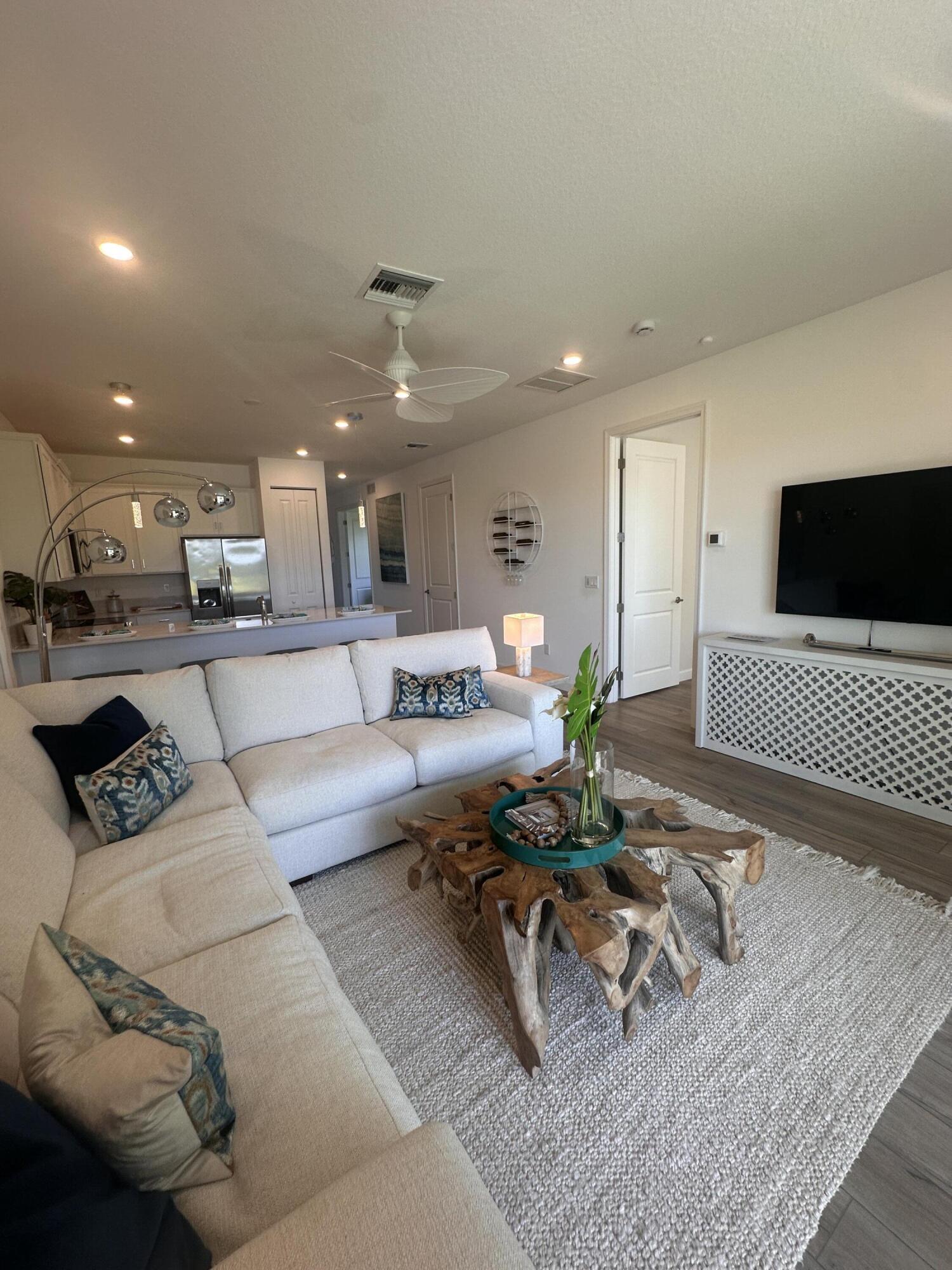 13776 Hero Path Delray Beach, FL 33484 - Photo 36 of 55 103