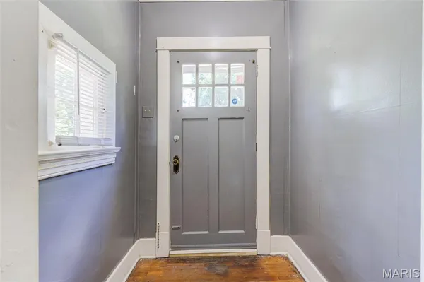 $87,500 | 2428 Mary Avenue, St. Louis, MO 63136