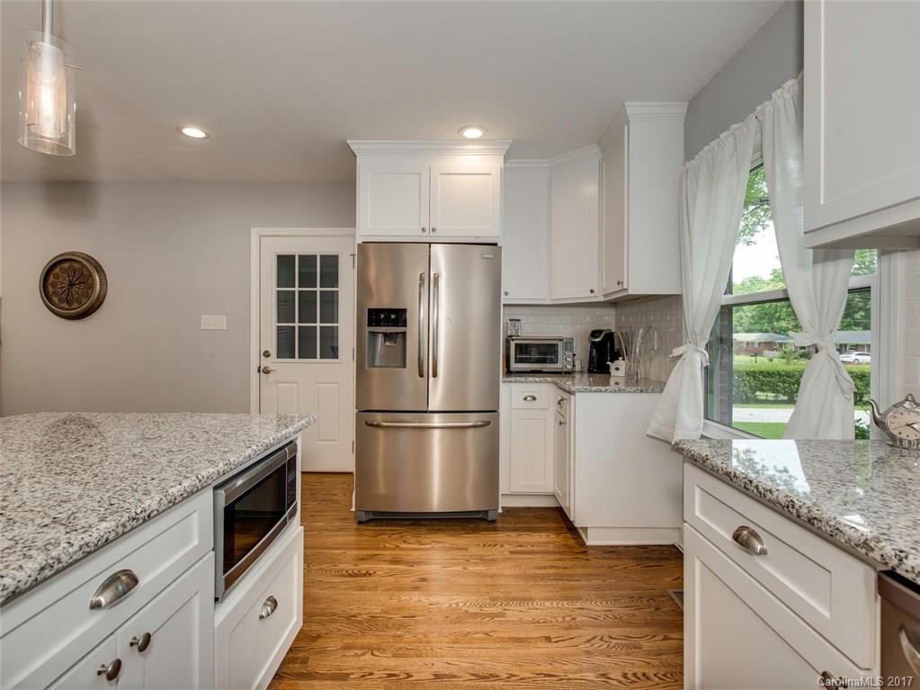 6311 Lakefill Road Charlotte, NC 28212 - Photo 8 of 24 Gallery Image 8