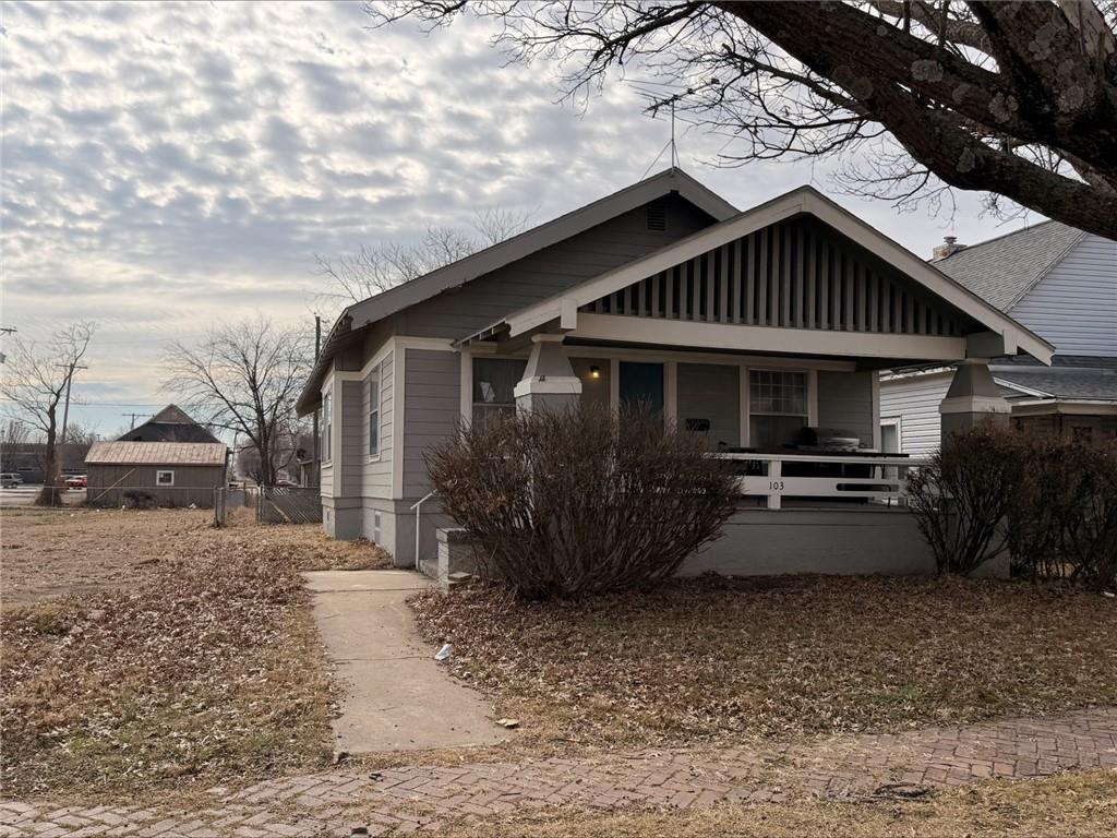103 West Kansas Street Pittsburg, KS 66762 - Photo 1 of 19