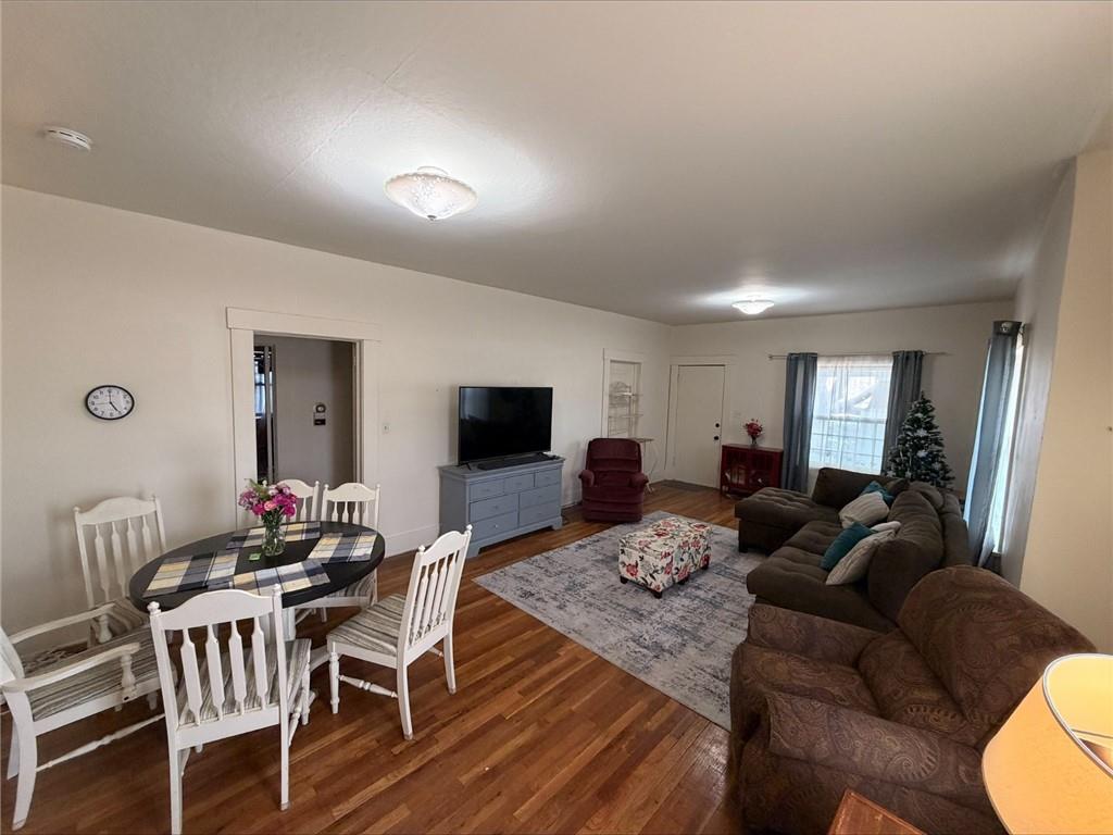 103 West Kansas Street Pittsburg, KS 66762 - Photo 5 of 19