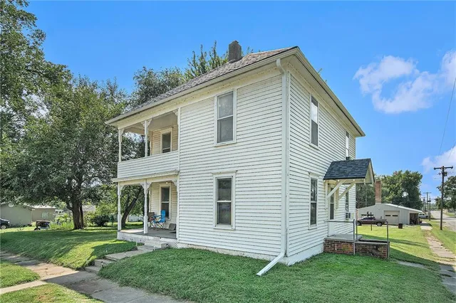 $144,900 | 311 Mound Street, Mound City, MO 64470