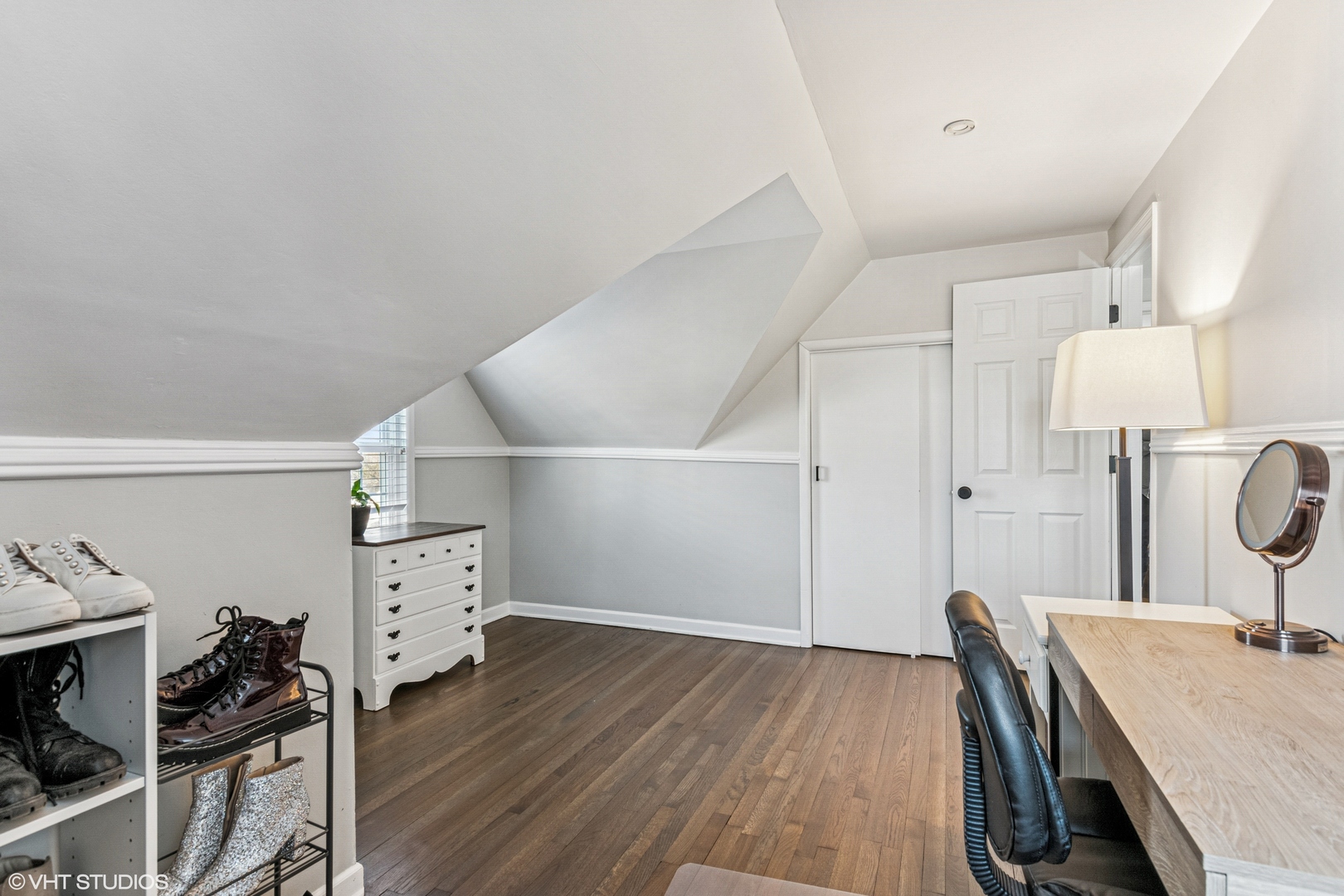 842 Pick Street Wheaton, IL 60187 - Photo 12 of 27 Gallery Image 12