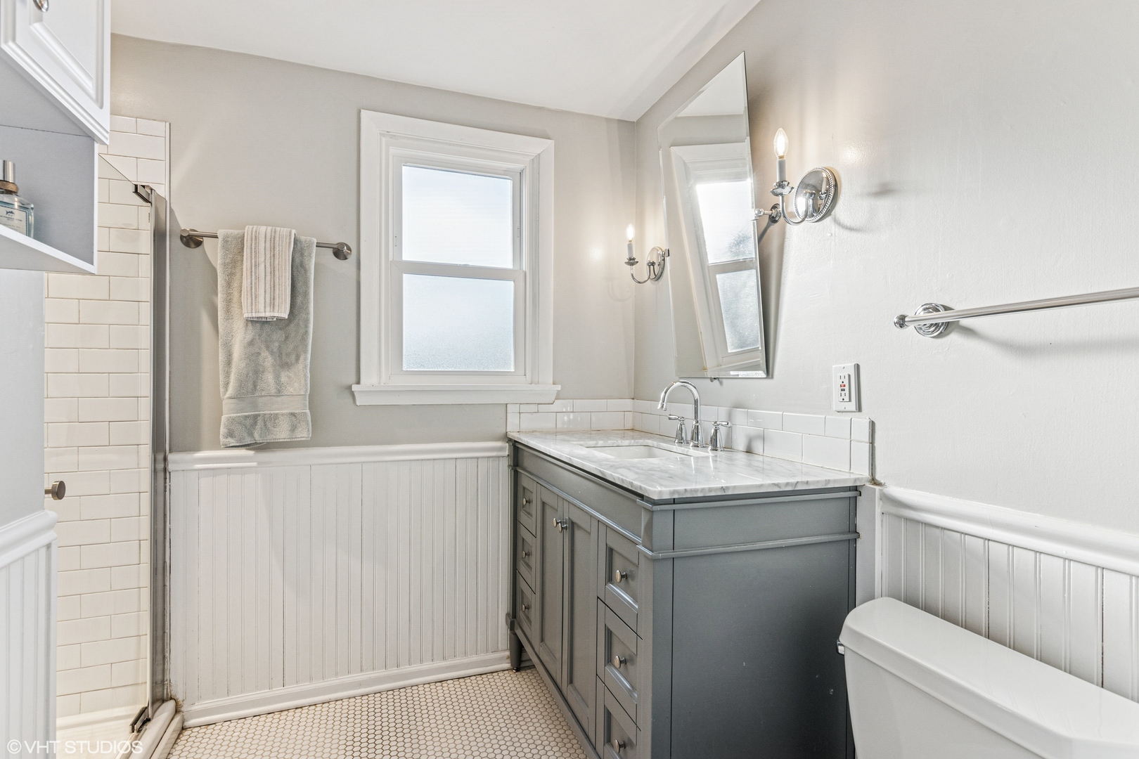 842 Pick Street Wheaton, IL 60187 - Photo 13 of 27 Gallery Image 13