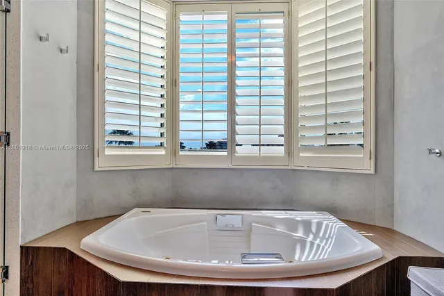 a bathroom with a bathtub