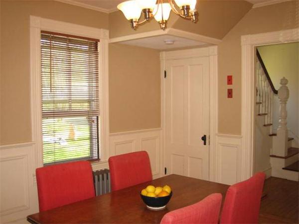 148 High Street Amherst, MA 01002 - Photo 9 of 25