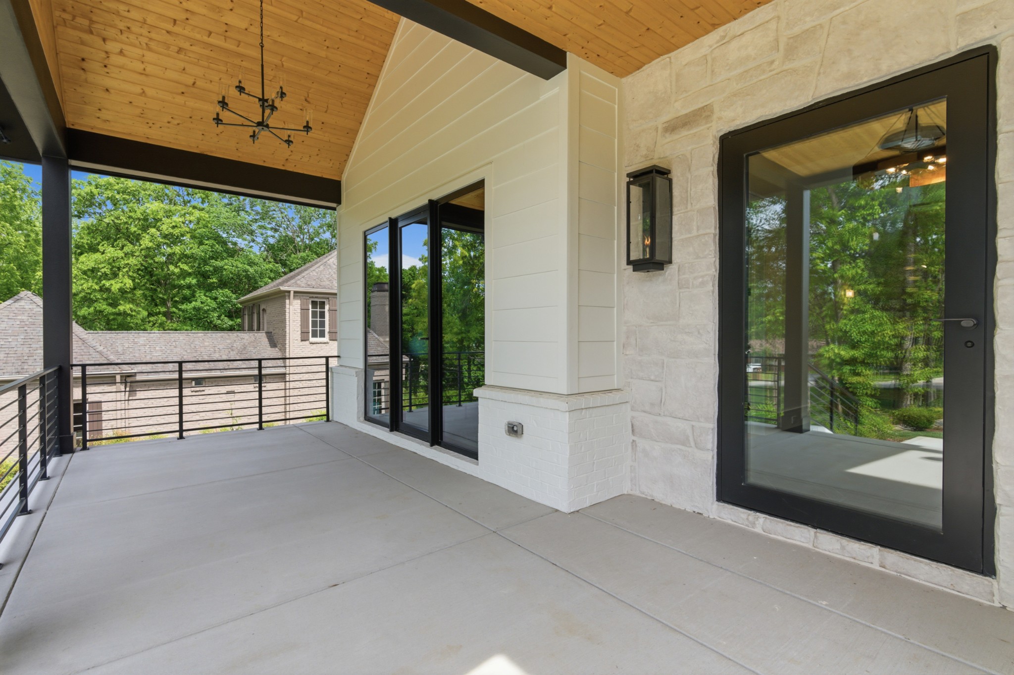 720 Newberry Road Nashville, TN 37205 - Photo 7 of 74