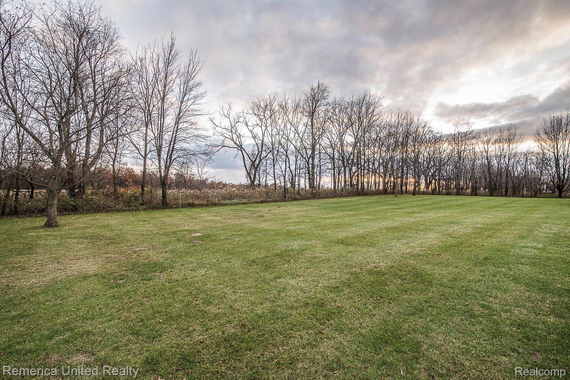 3851 Argentine Road Howell, MI 48855 - Photo 70 of 73 DSC_12.jpg