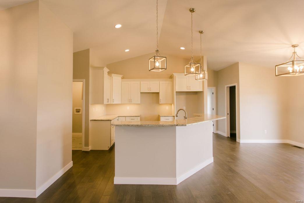 705 Prairie Place Waterloo, IL 62298 - Photo 4 of 20 Gallery Image 4